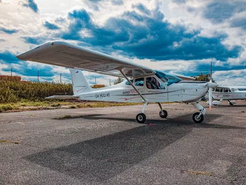 Vyzkoušejte si pilotáž skutečného letadla