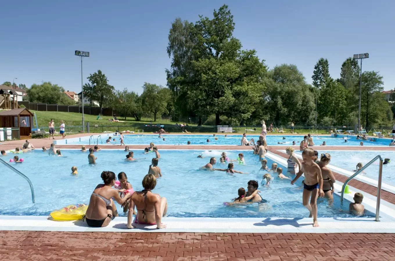 Letní koupaliště v Bystřici nad Pernštejnem