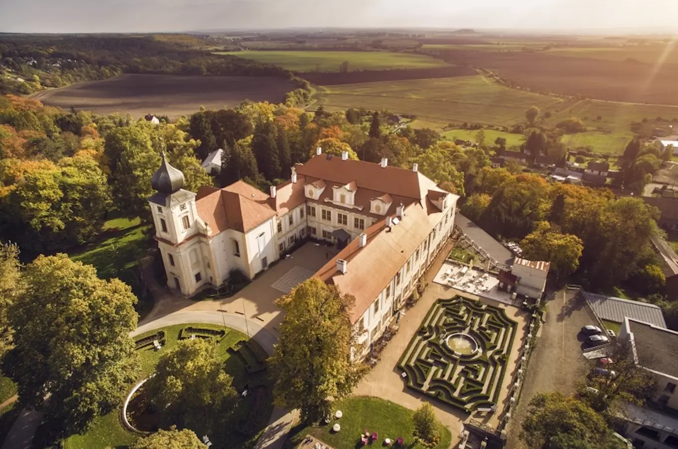 Pojďte s námi do pohádky: prohlídky hradů, zámků a pohádková místa, která budou děti bavit