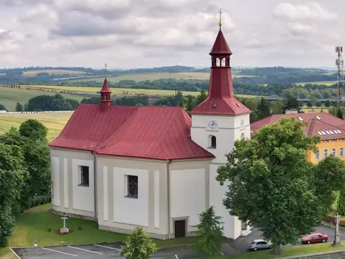 Kostel sv. Jiří v Bělotíně