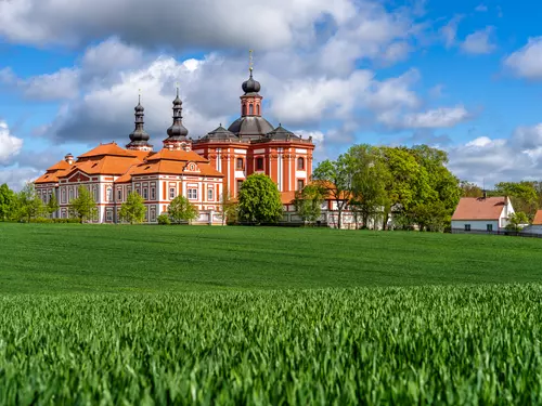 Mariánská Týnice, Kudy z nudy