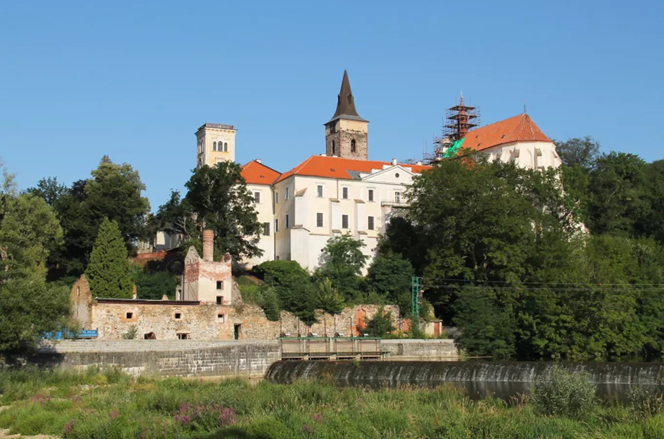 Komplex Sázavského kláštera prošel obnovou, požehná mu kardinál Duka