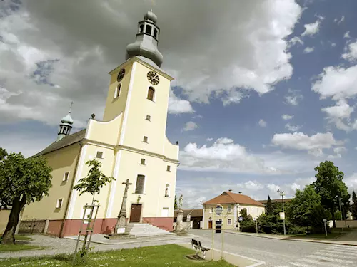 Kostel sv. Prokopa v Lošticích