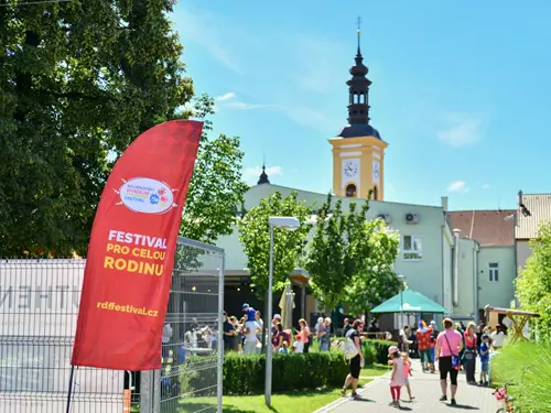 Rousínovský divadelní a folklorní festival 2025