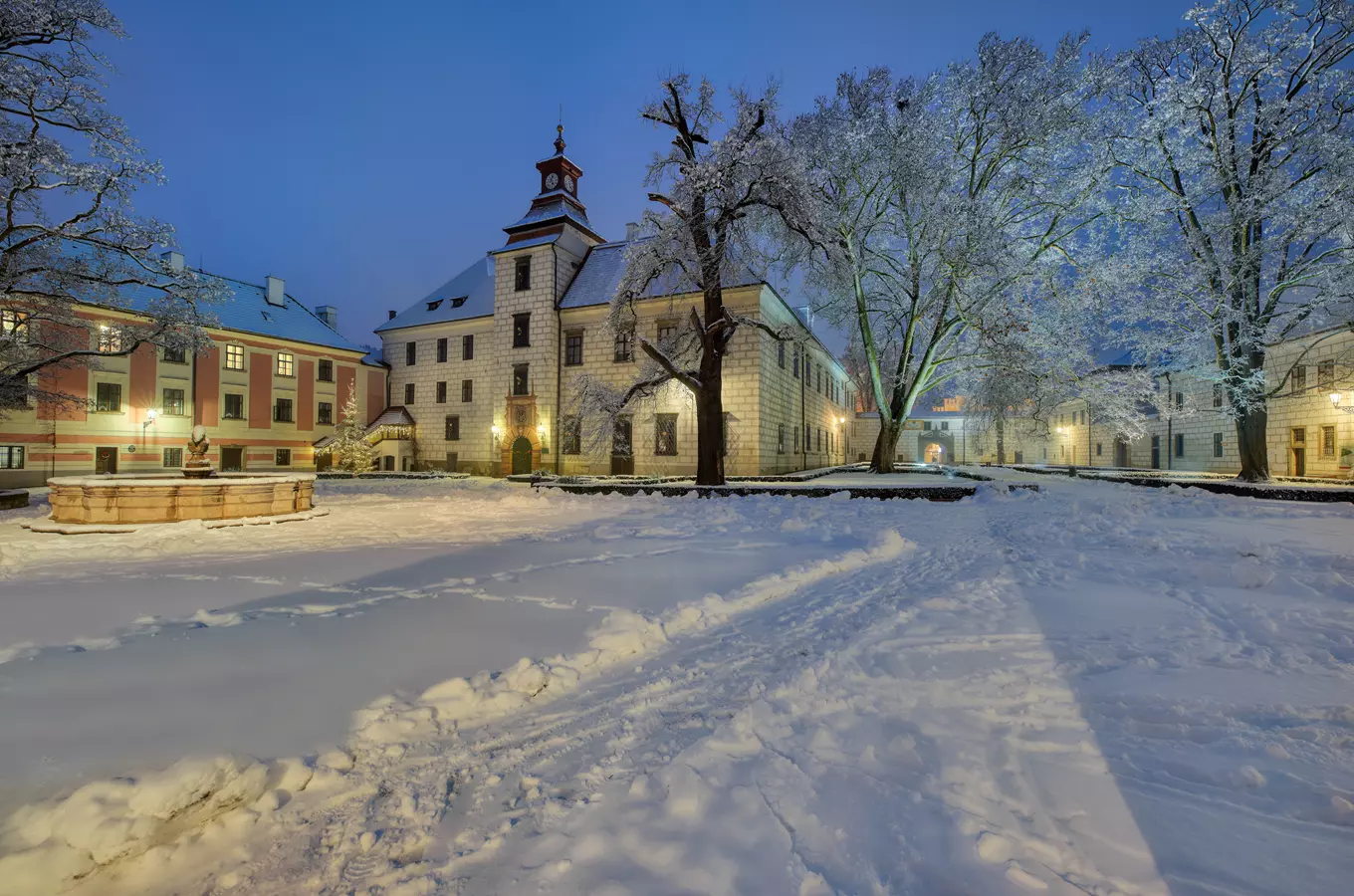 Adventní trhy na zámku v Třeboni