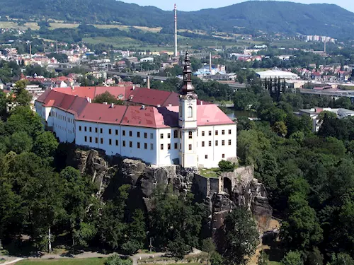 Na zámku v Děčíně se projdete po nové prohlídkové trase