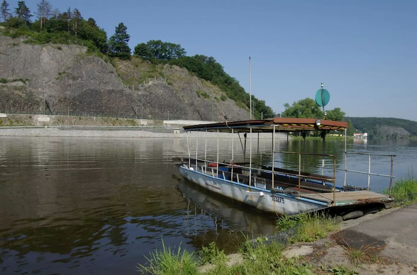 Přívoz Máslovice - Libčice nad Vltavou