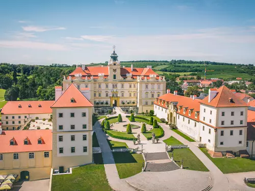 Mozart na Moravě a slavné české melodie na nádvoří zámku Valtice