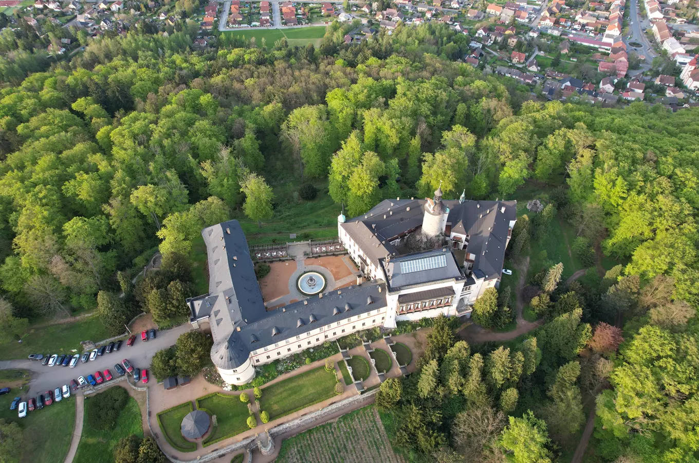 Zámek Zbiroh – vychutnejte si zámecké prostředí pro nejnáročnější zákazníky