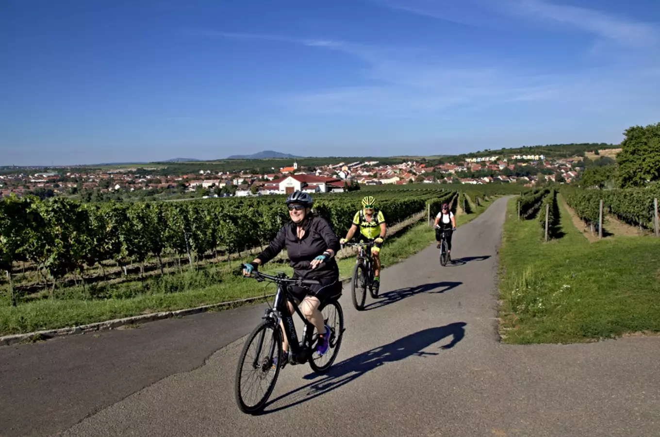 Krajem vína – Putování za burčákem po Modrých Horách 2024