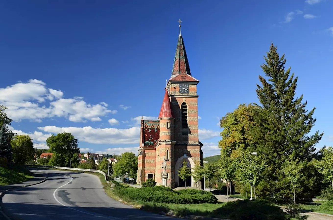 Kostel sv. Cyrila a Metoděje v Bílovicích nad Svitavou