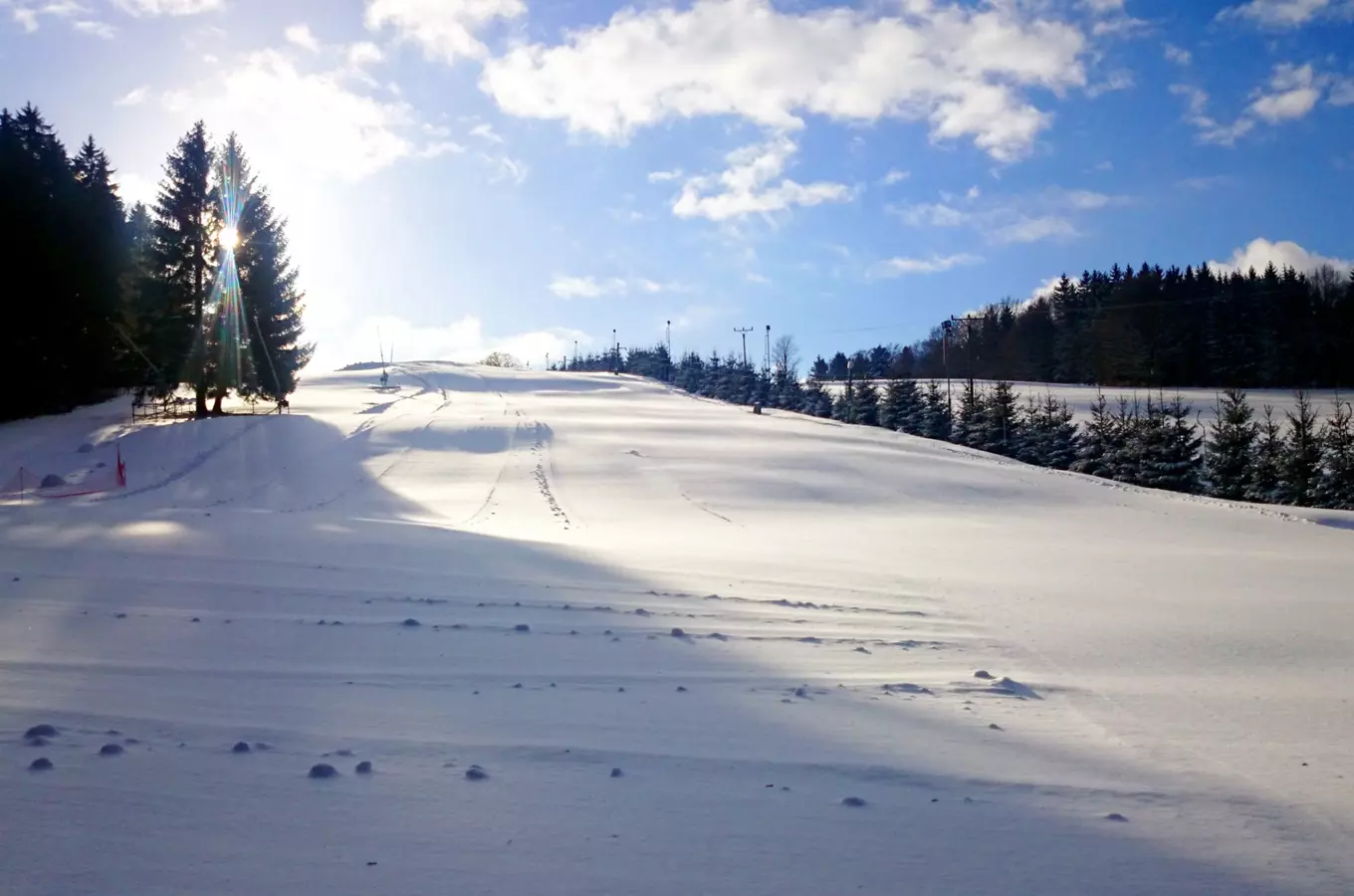Ski areál Hluboká u Trhové Kamenice