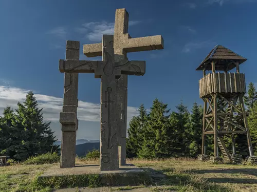 Rozhledna Ztracenec (Stratenec) na hřebeni Javorníků