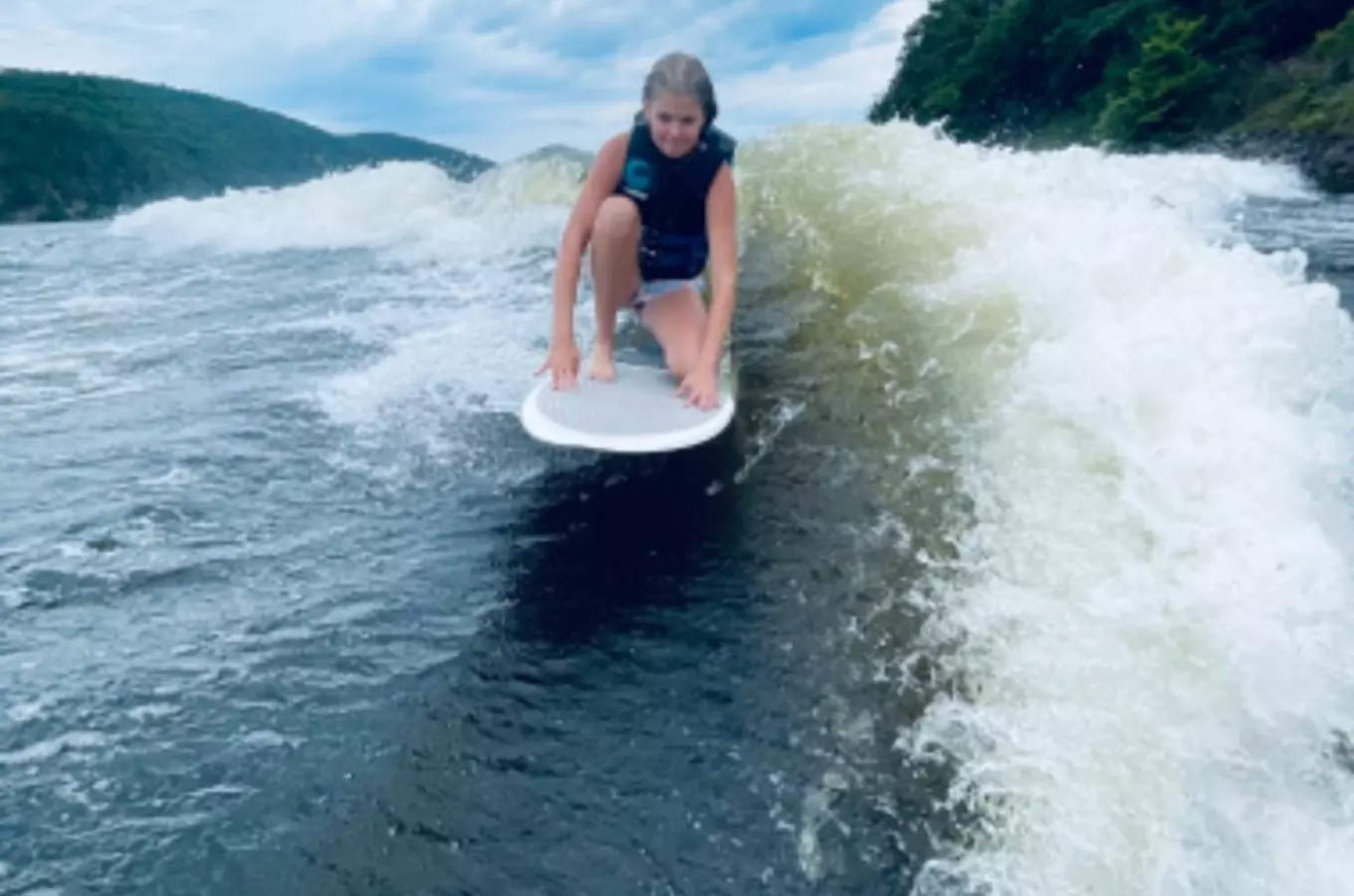 Wakesurfing na Orlické přehradě