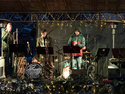 Záhumení Street Band