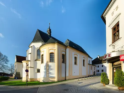 Nový život památek, církevní památky, zrušené i takzvaně odsvěcené kostely, Kudy z nudy