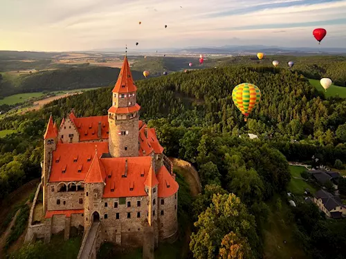 Tipy na výlet na hrady, tvrze a zříceniny v Česku, Kudy z nudy