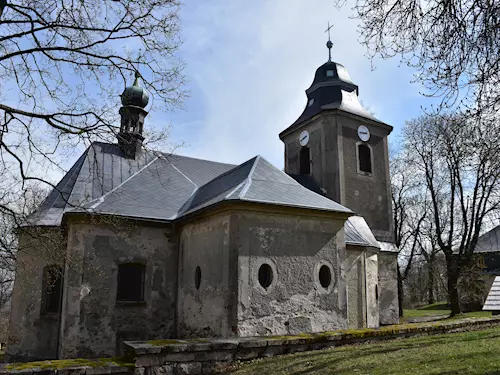 Kostel sv. Josefa Krásná