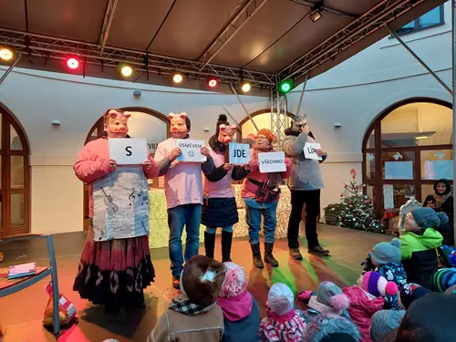 Pohádka o třech prasátkách