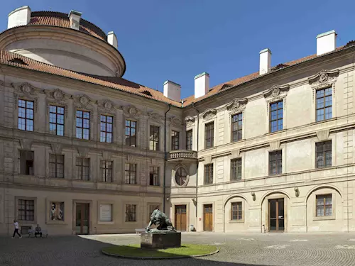Mezinárodní den muzeí a galerií 2018 – Šternberský palác