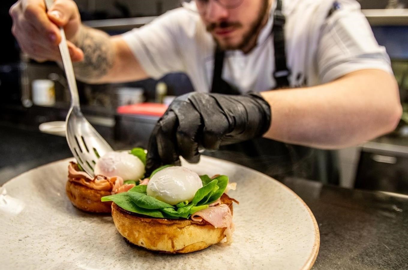 Bernie's Grill & Wine Restaurant – Kudy z nudy