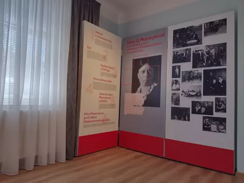 Den v Muzeu Alice G. Masarykové a Českého červeného kříže v Lánech