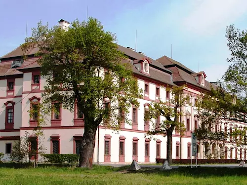 Zámek Ohrada – Muzeum lesnictví, myslivosti a rybářství v Hluboké nad Vltavou