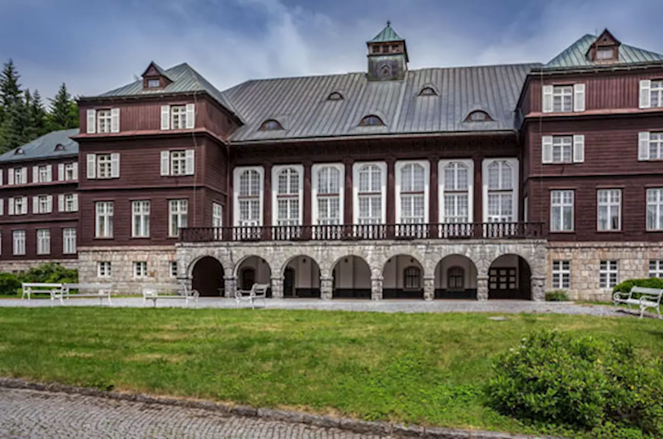 Lázeňský dům Libuše v Karlově Studánce