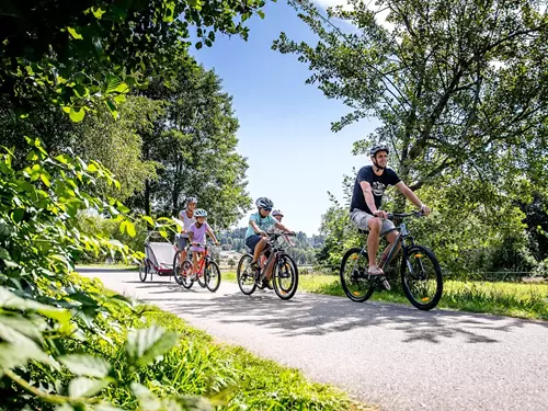 Projeďte se na kole po dálkových cyklotrasách a trasách EuroVelo křížem krážem po Česku