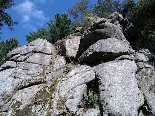 Bioferrata v Bečově nad Teplou – unikátní skalní stezka