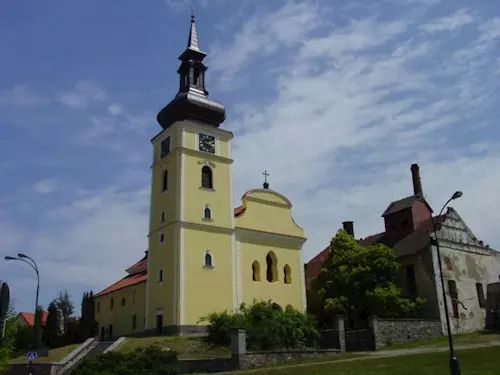 Kostel sv. Václava ve Voticích