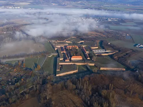 #světovéČesko a oslnivé pevnostní město Terezín: poznejte tak-trochu-jiné-baroko