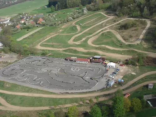 pujcovna motokár a ctyrkolek