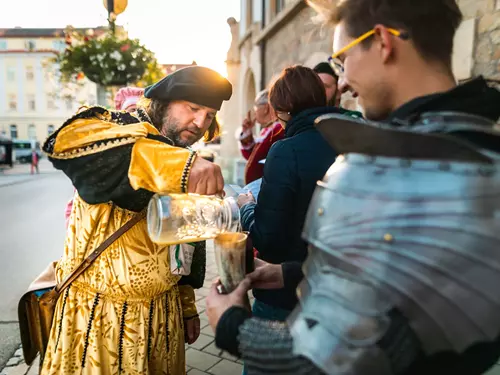 Hustopeče žíjí vinařskou historii města a lákají na burčákové slavnosti