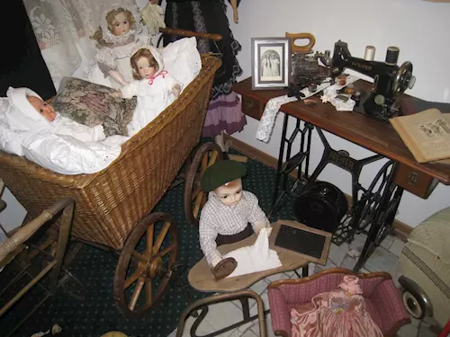 Panenkárium – Muzeum panenek v Hradci Králové: do odvolání uzavřeno