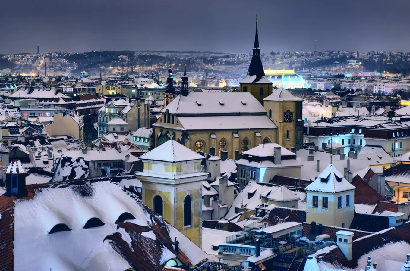 Při procházce Prahou pátrejte po tajemství kostelního kříže