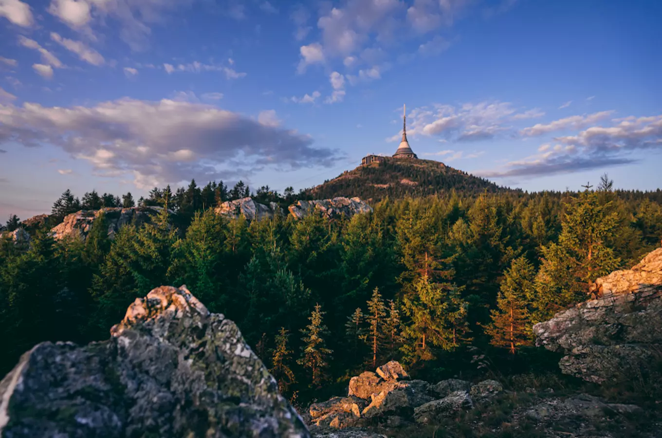 Lanovka na Ještěd až do června nepojede, důvodem je dlouhá jarní odstávka