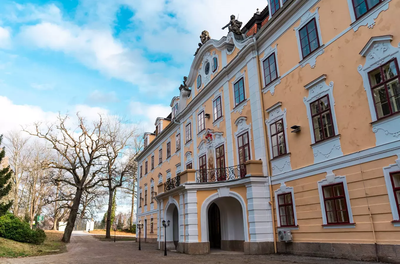 Zámek d´Este – wellness hotel a restaurace v Chlumu u Třeboně