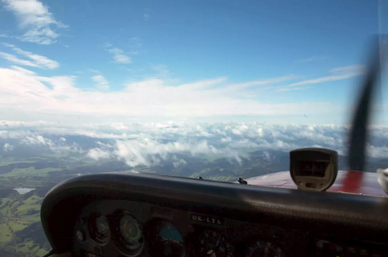 Pohled z Cessny C-172 RG