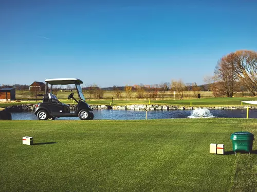 Golf v resortu Čapí hnízdo