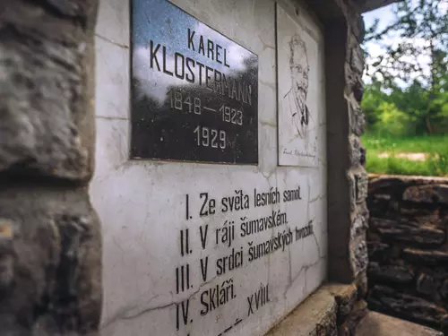 Studánky Lesnického Slavína – hravá aplikace v Moravském krasu