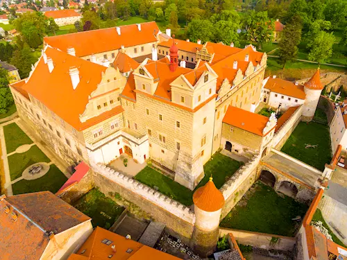 Hrad a zámek Horšovský Týn –  patří k nejkrásnějším v České republice
