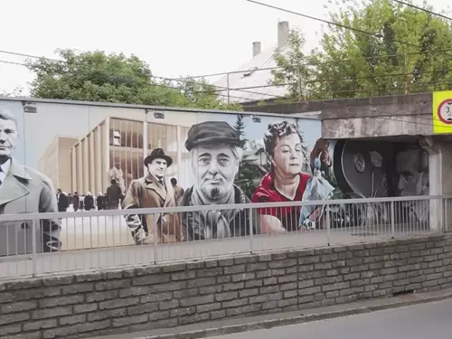 Portréty slavných zlínských osobností – street art v podjezdu na Dlouhé ulici