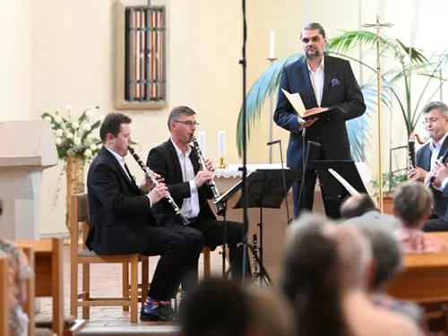 Koncert hudebních výletů – Farkas, Bach, Dvořák – Biblické písně