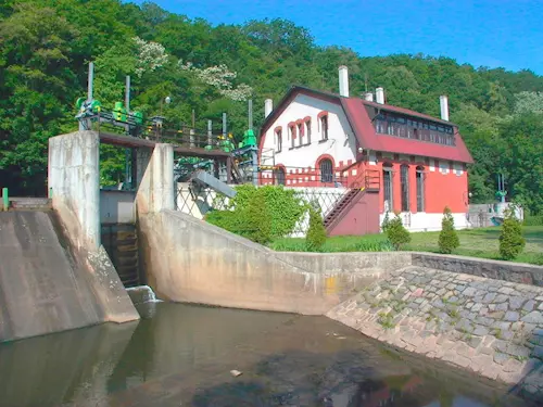 Malá vodní elektrárna Želina na řece Ohři