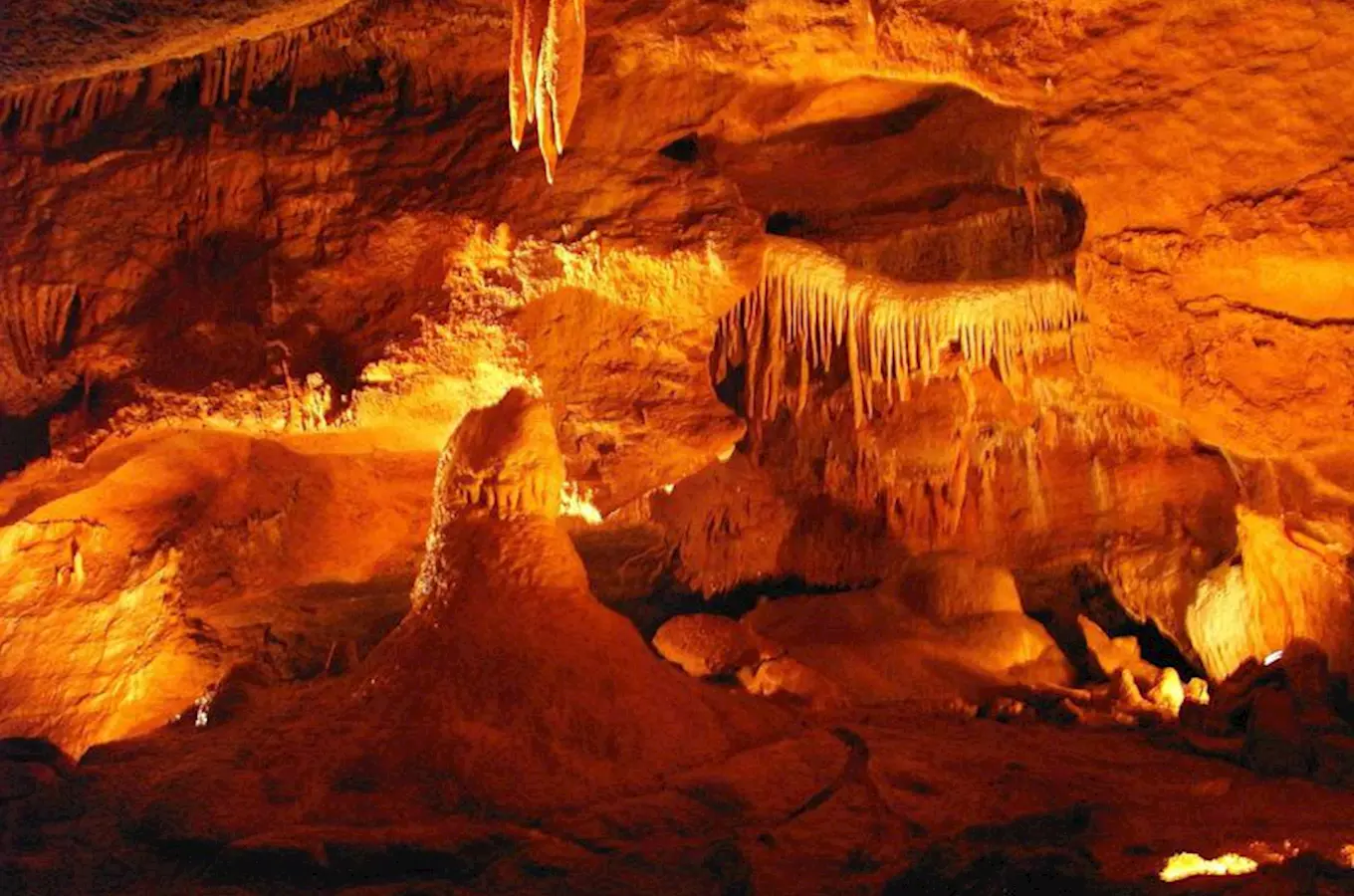 Baterkové pondělky v Koněpruských jeskyních - říjen