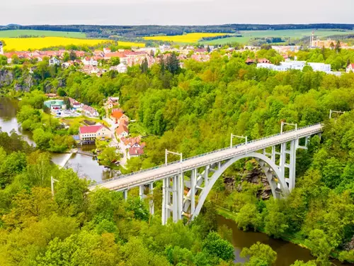 Viadukty, mosty a železniční skvosty Česka, které vás nadchnou