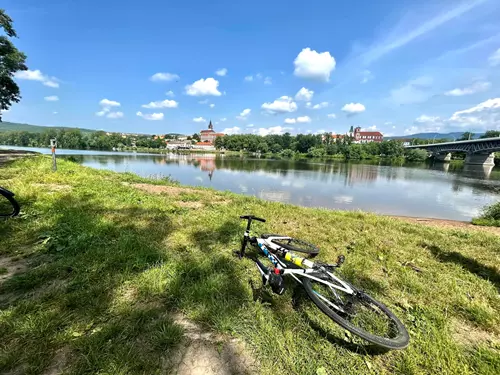 Labská stezka v Českém středohoří
