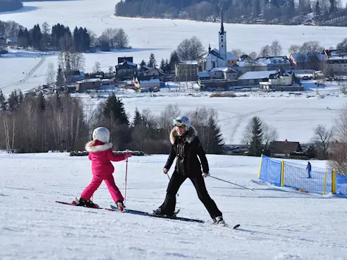 Park Frymburk – rodinné lyžování na Lipně