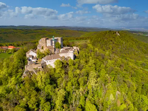 Hrad Buchlov – jeden z nejstarších a nejmohutnějších královských hradů 